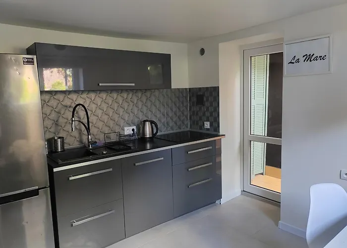 Homestay szállás La Mare *